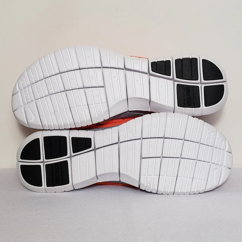 ❤️NIKE NWOB>>>Women'sFree OG'14orange running shoes/sneakers 🤍Size 13